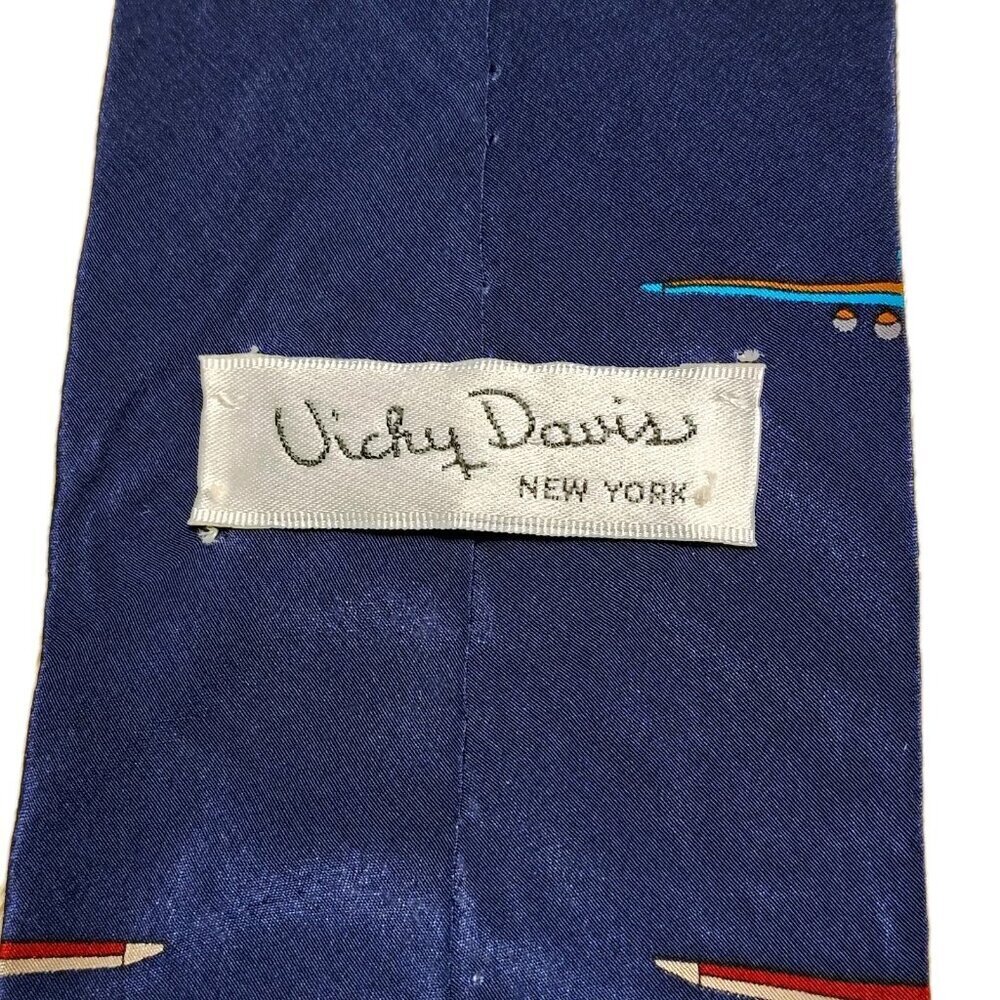 Vicki Davis New York Happy Landing Tie 100% Silk - Picture 8 of 8